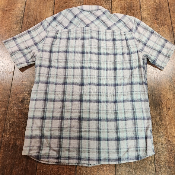 Royal Robbins Men L Short Sleeve Button Up Shirt Outdoor Hiking Lightweight Mesh - Picture 9 of 10